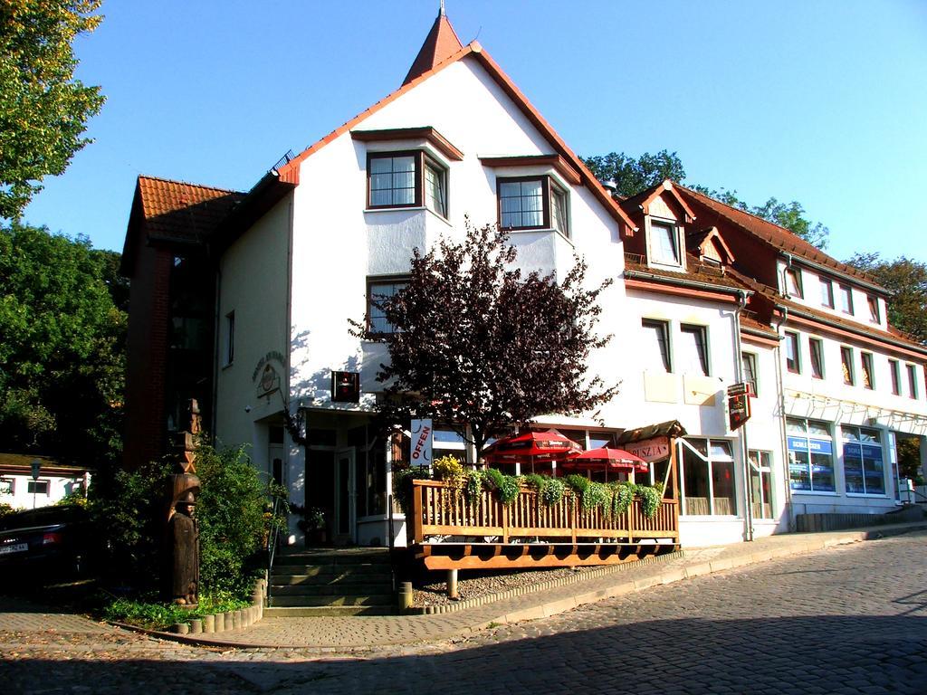 Hotel Am Markt Sagard Bagian luar foto